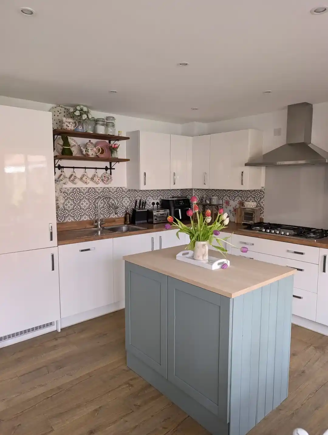 How to Build a DIY Kitchen Island for Under $300 2
